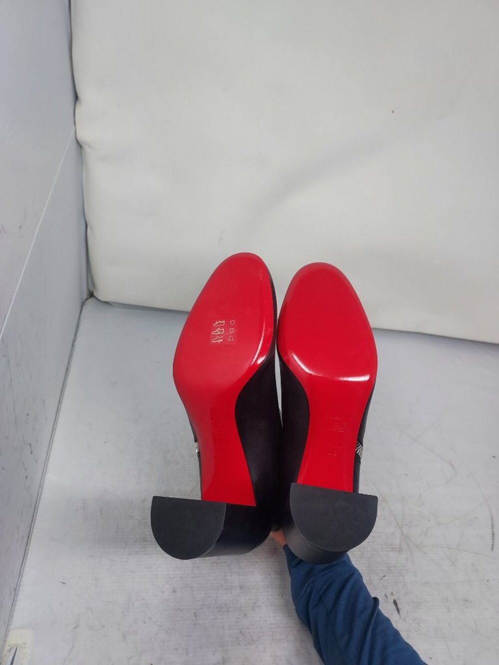Christian Louboutin Black Ziptotal Black Ankle Boot - Picture 2 of 12